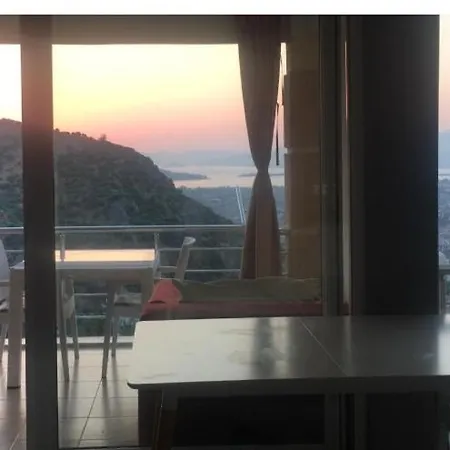 דירה Deniz Sehir Ve Doga Manzarali Havuzlu Daire