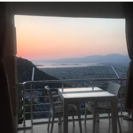 Apartament Deniz Sehir Ve Doga Manzarali Havuzlu Daire *
